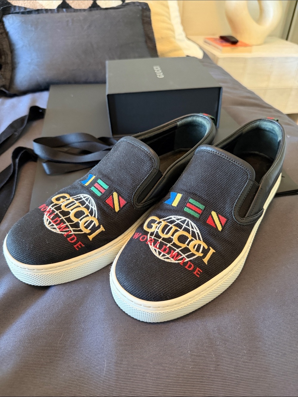 Gucci Black Canvas Slip-On Sneakers with Multicolor Logo - Picture 7 of 7
